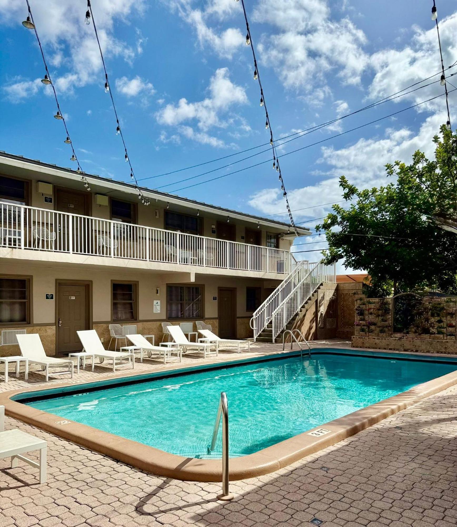 Sheridan Guesthouse Dania Beach Eksteriør billede